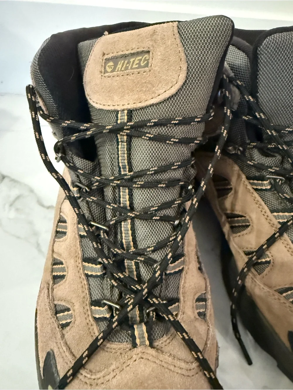 Hi-Tec Men's Tan and Black Hiking Boots